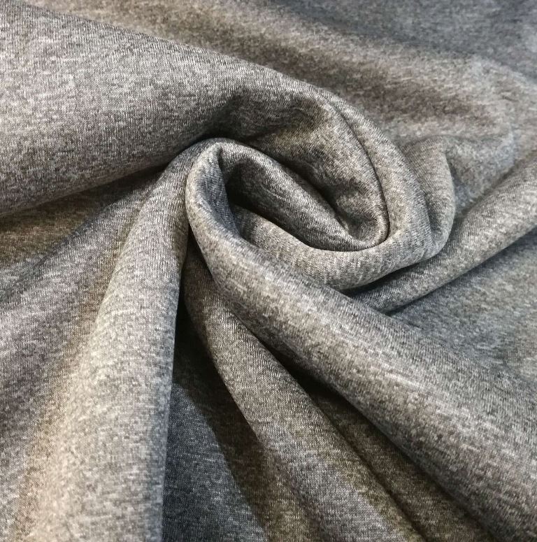 SOFTSHELL ŠEDÝ MELÍR-posledný kus 90x146cm