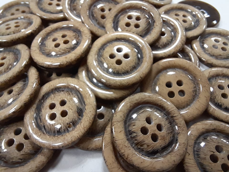 Hnedobéžový gombík  Ø 23mm - 1 ks