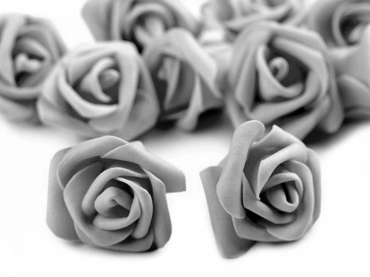 Dekoračná penová ruža Ø3-4 cm - 10ks
