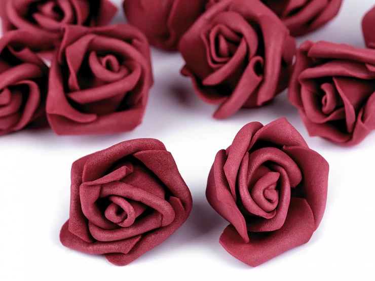 Dekoračná penová ruža Ø3-4 cm - 10ks