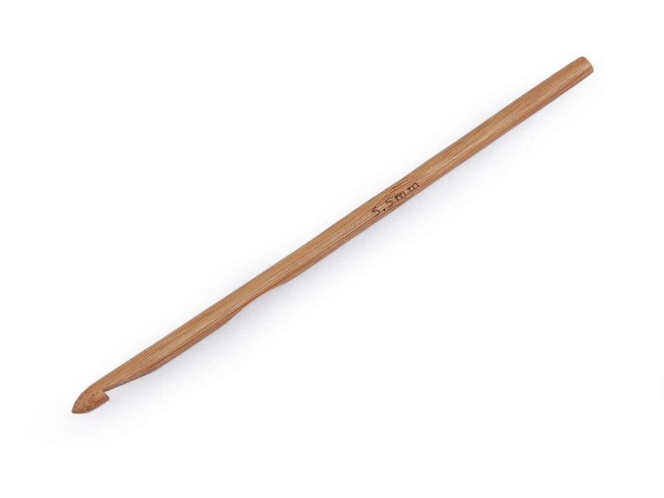 Bambusový háčik na háčkovanie veľ. 5,5 - 1 ks