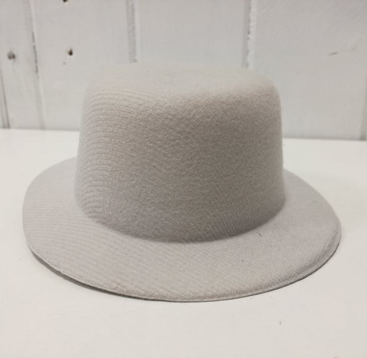 Mini klobúčik / fascinátor na dozdobenie Ø13,5 cm - 1ks