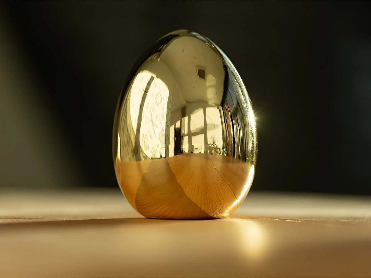 Dekorácia zlaté vajce