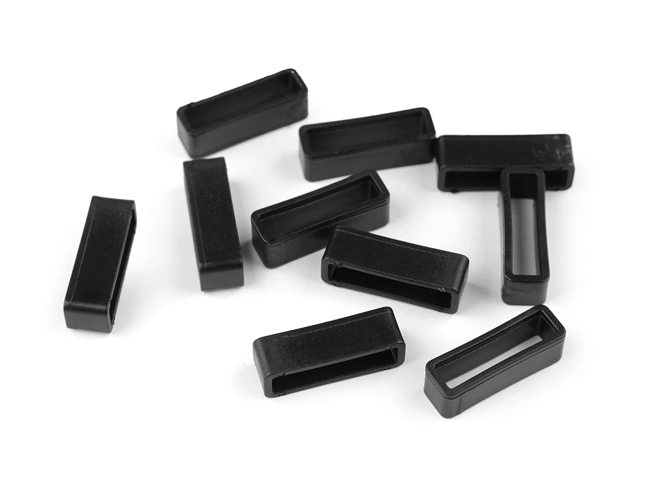 Plastový prievlak šírka 20 mm- 10ks