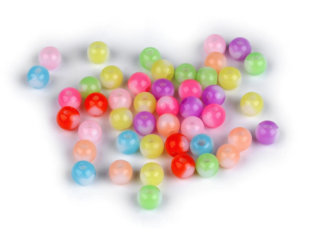 Plastové korálky Ø8 mm so srdiečkom- 10g