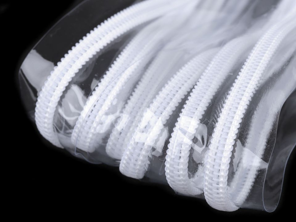 Zips špirálový šírka 7 mm metráž transparent - 1 m