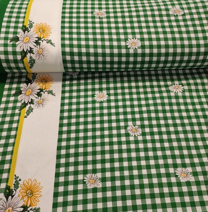 BORDÚRA MARGARÉTKY GREEN NA BIELEJ BAVLNE
