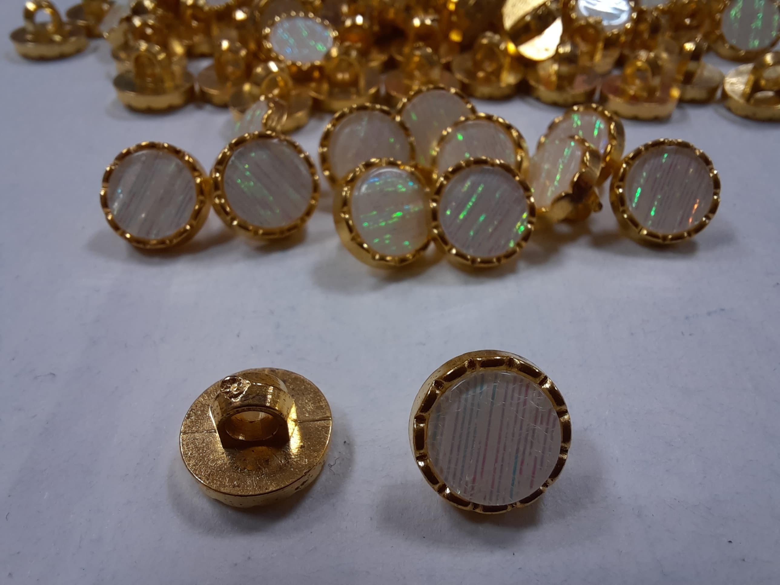 Elegantný gombík  Ø 16mm - 1 ks