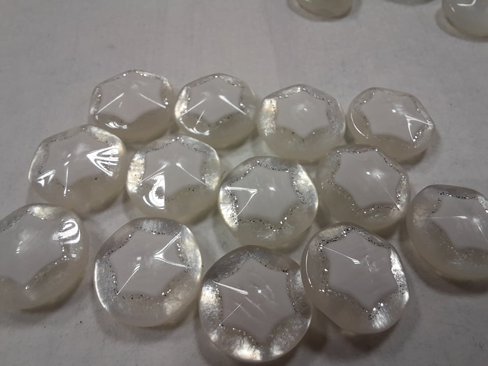 Elegantný gombík  Ø 18mm - 1 ks