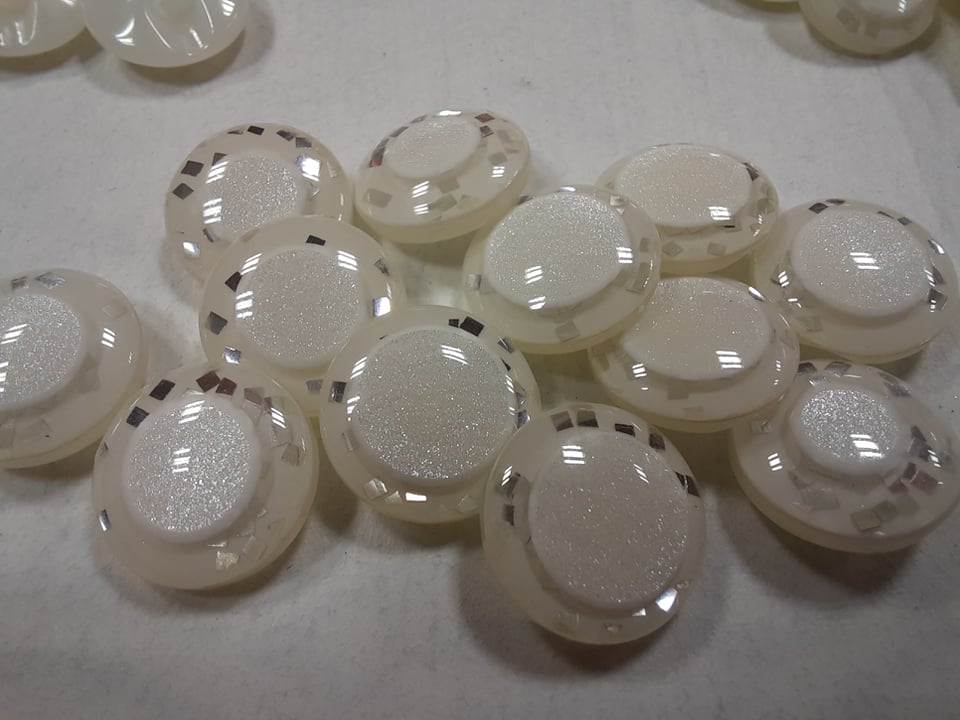 Elegantný gombík  Ø 18mm - 1 ks