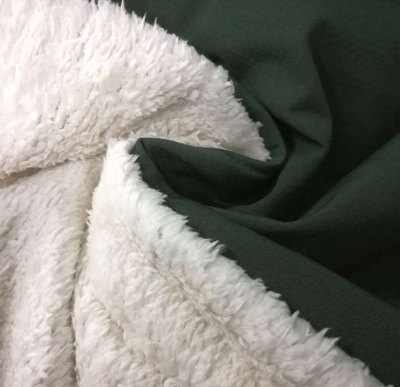 ZIMNÝ SOFTSHELL COSY S BARANČEKOM ARMY ZELENÝ